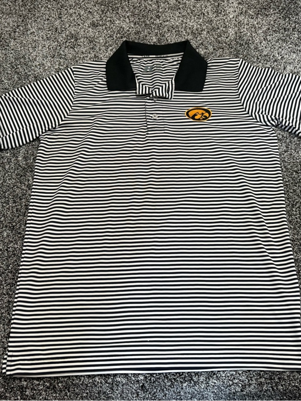 Russell Black & White Striped Shirt men’s medium polo Iowa Hawkeye logo